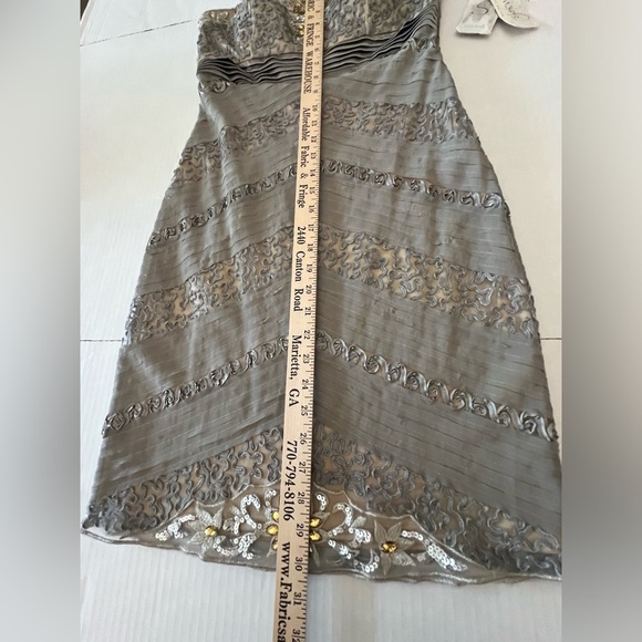 SUE WONG NOCTURNE STRAPLESS BEADED DRESS. SIZE 8.  PLATNIUM GOLD - Picture 11 of 14